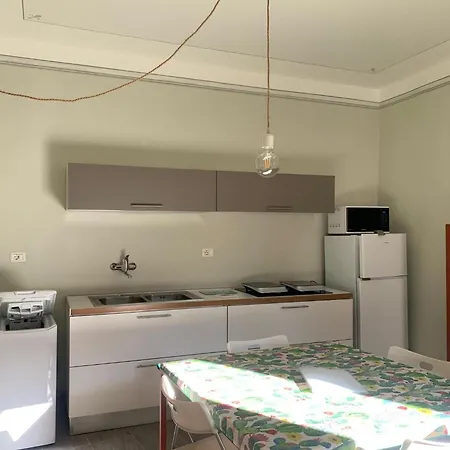 Con Piccolo Giardino Appartement Cannero Riviera